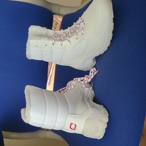 Stylish White Lace-Up Winter Boots